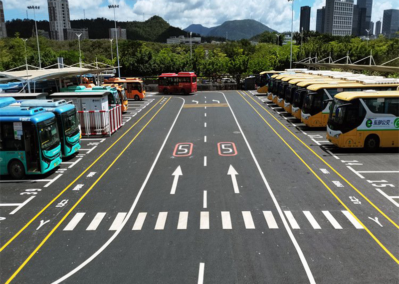 Thermoplastic Road Markings for Dedicated Bus Lanes
